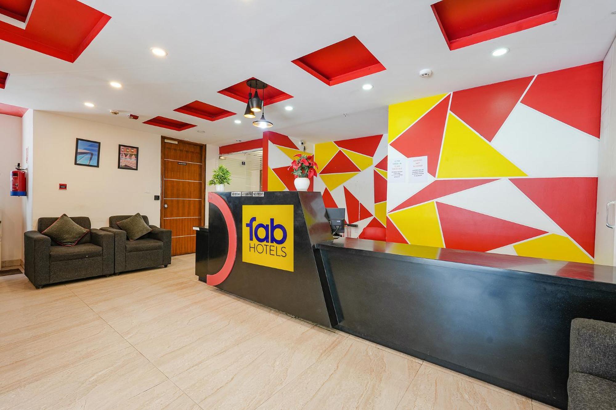 Fabexpress 24 Plus - Nr Sagar Hospital Bangalore Exterior photo